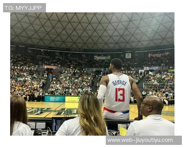 乔治首秀在即期待未来一周或11月重返赛场展现风采 乔治首秀在即期待未来一周或11月重返赛场展现风采