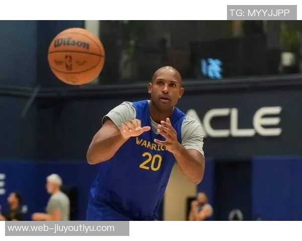 库里赞霍福德篮球智商高经验丰富能灵活适应阵容提升球队化学反应 库里赞霍福德篮球智商高经验丰富能灵活适应阵容提升球队化学反应