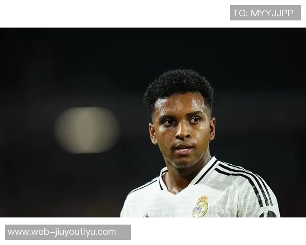 热刺曾出价7000万皇马全力推进帕斯回购计划超1000万 热刺曾出价7000万皇马全力推进帕斯回购计划超1000万