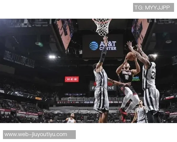 保罗的精彩表现助力马刺重回巅峰球场荣耀再现