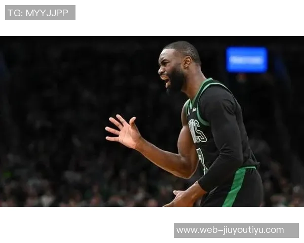 布朗谈场外事业与篮球生涯的平衡普通人也有多重身份与追求