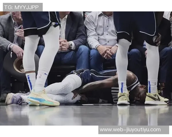 独行侠中锋莱夫利因右脚手术赛季报销球队面临巨大挑战