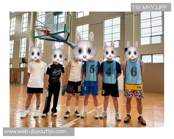 文班赛后第一时间回看录像努力为下场比赛做好充分准备 文班赛后第一时间回看录像努力为下场比赛做好充分准备